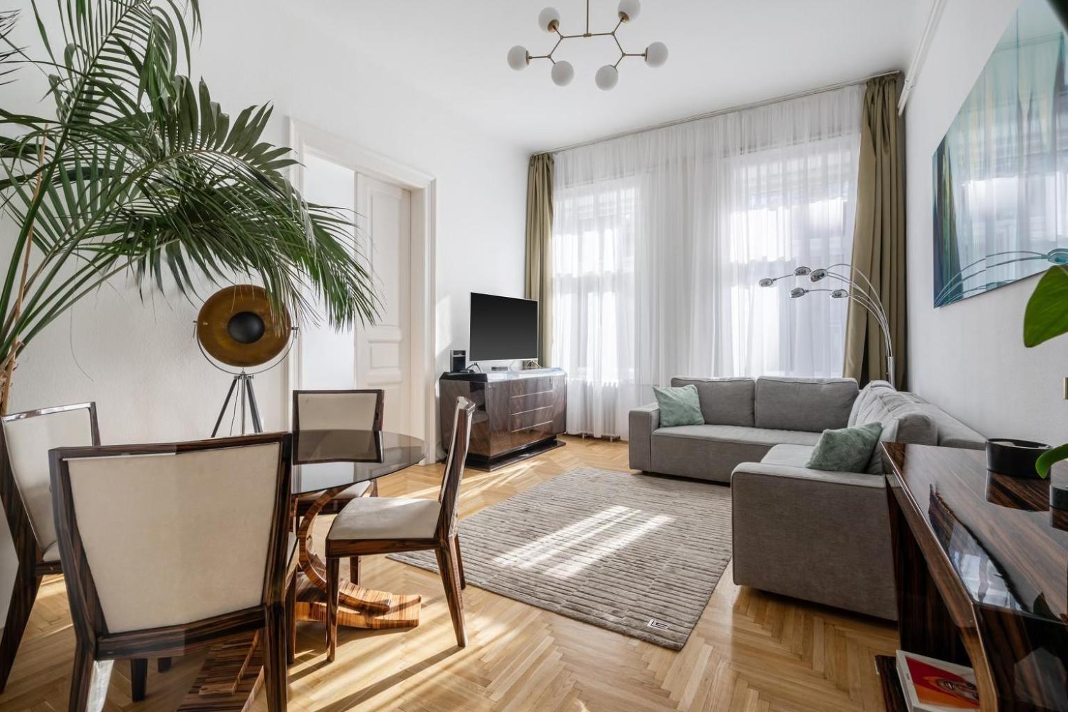 Apartment Aviator Luxury