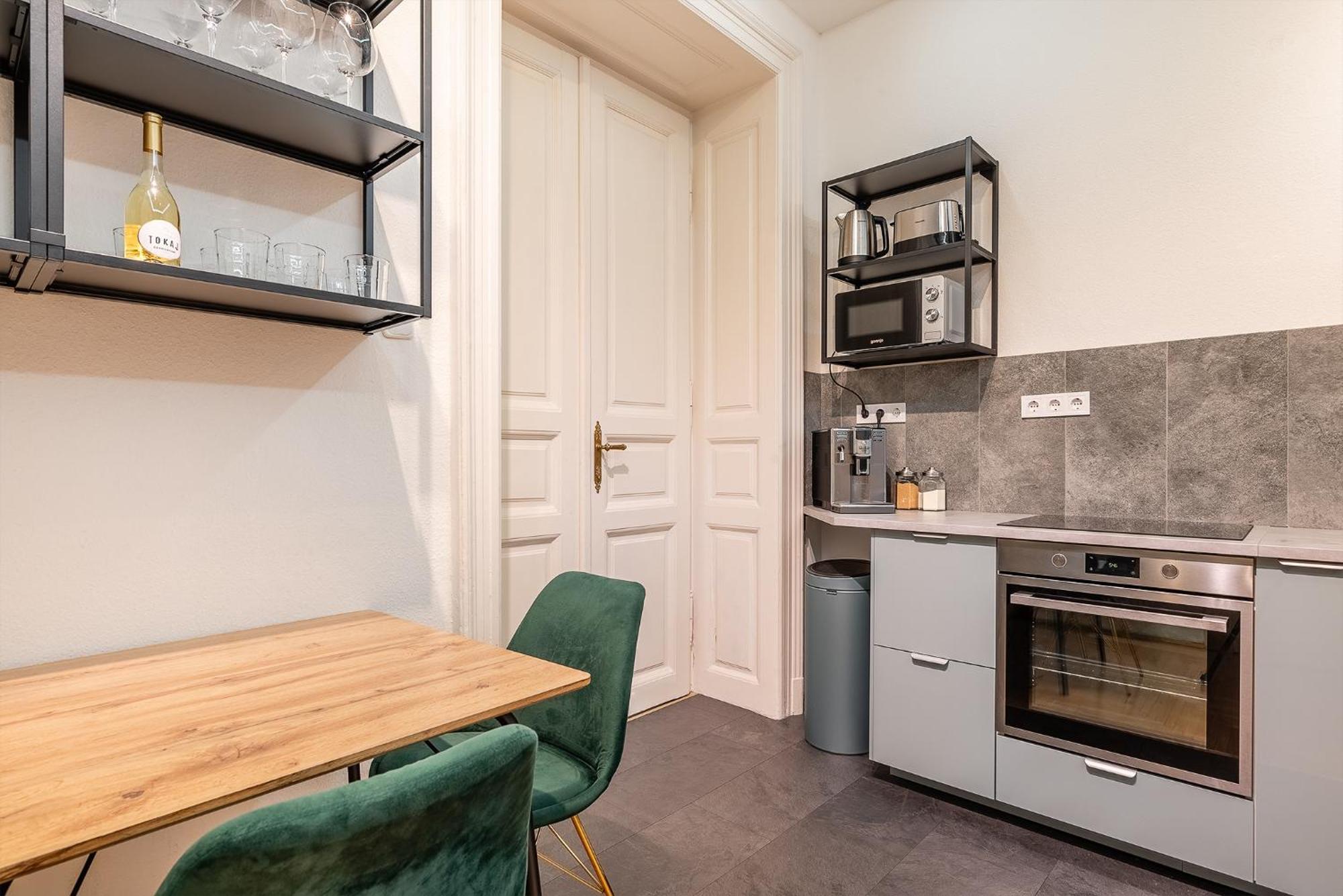 Aviator Luxury Apartment *